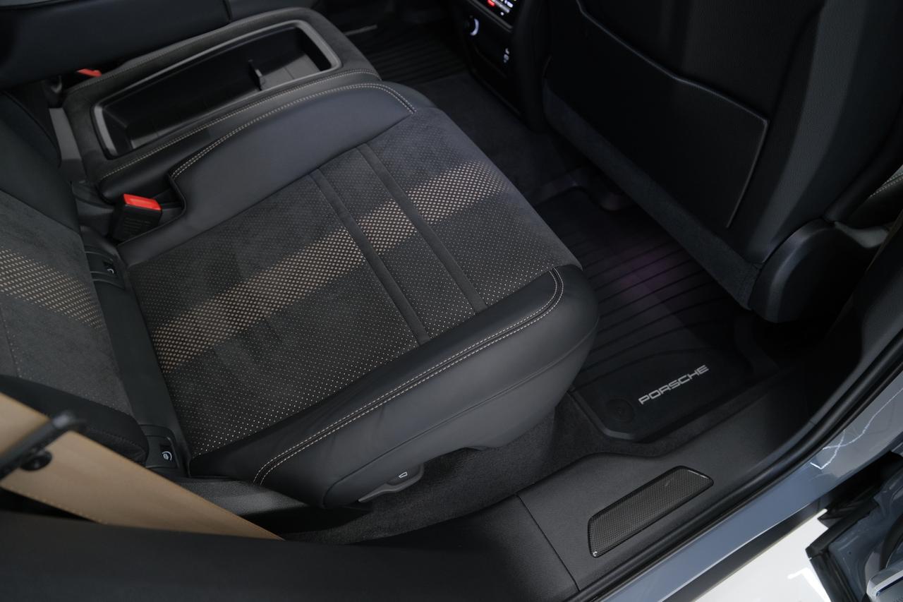 2023 Porsche Cayenne Coupe Turbo GT Miami FL