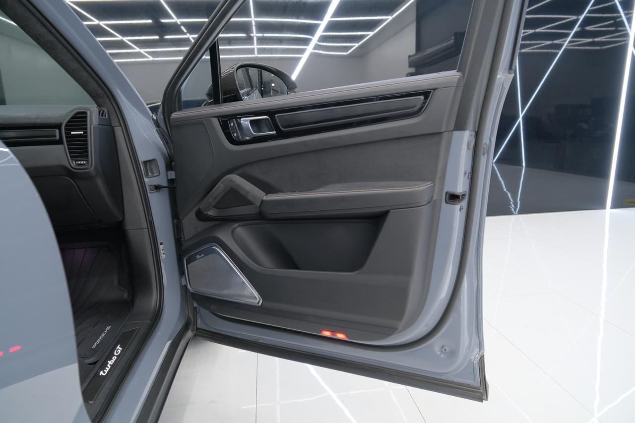 2023 Porsche Cayenne Coupe Turbo GT Miami FL