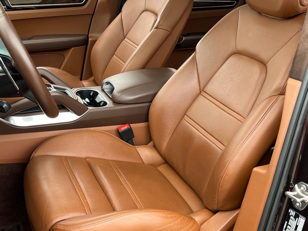 2023 Porsche Cayenne Coupe Turbo Indianapolis IN