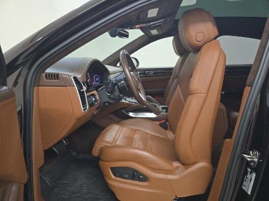 2023 Porsche Cayenne Coupe Turbo Indianapolis IN
