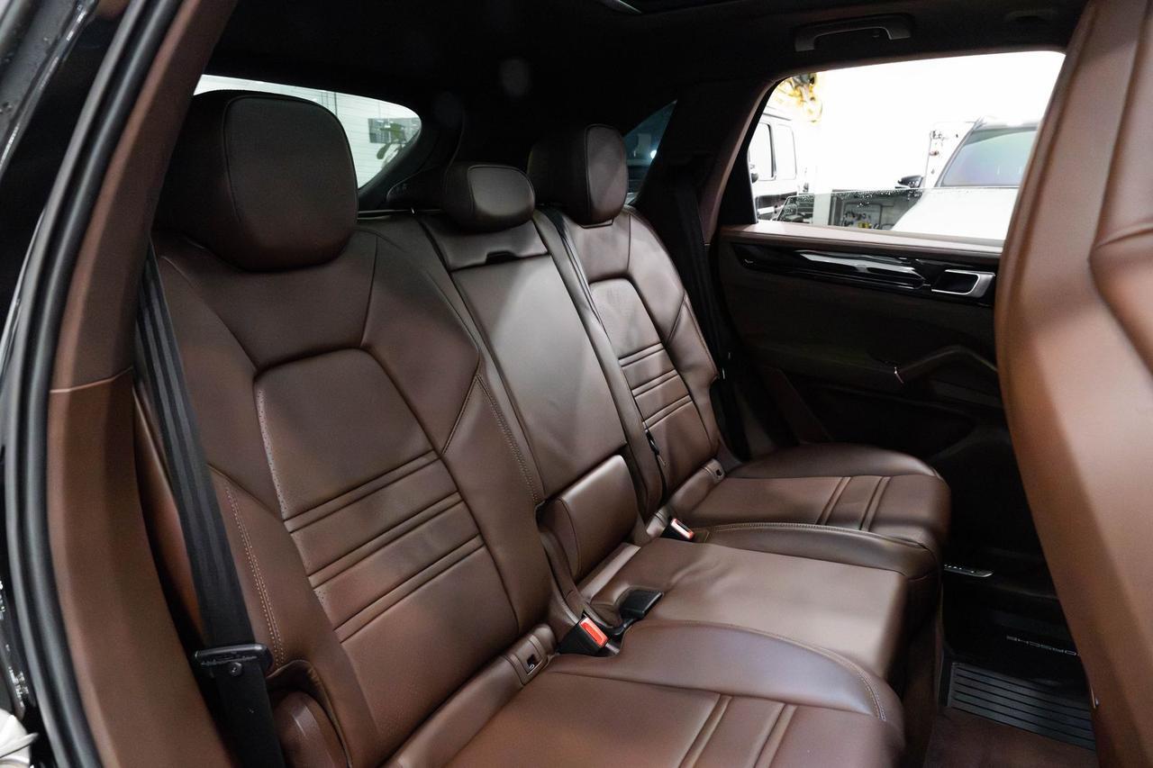 2023 Porsche Cayenne E-Hybrid Base Gladstone OR