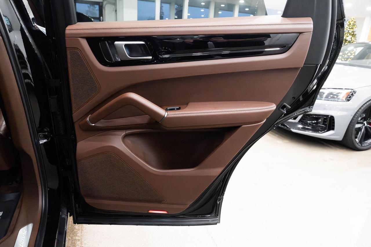 2023 Porsche Cayenne E-Hybrid Base Gladstone OR