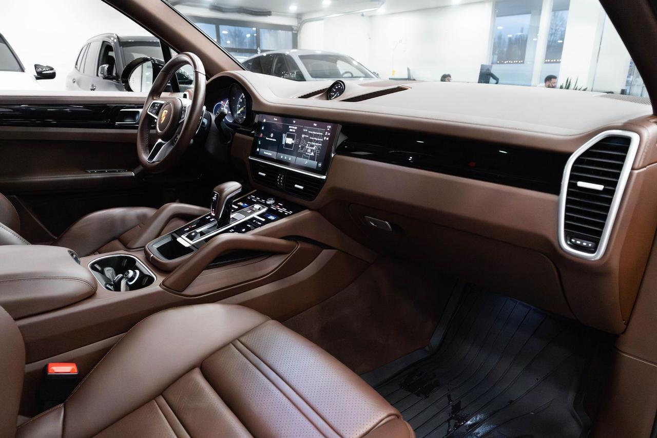 2023 Porsche Cayenne E-Hybrid - Photo 25