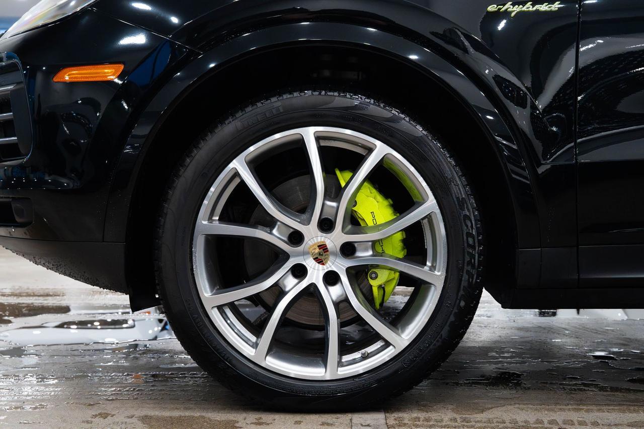 2023 Porsche Cayenne E-Hybrid - Photo 7