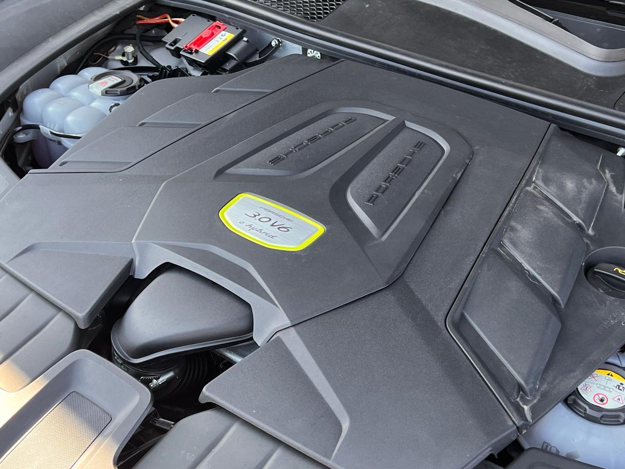 2023 Porsche Cayenne E-Hybrid Base Indianapolis IN