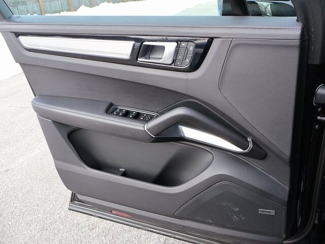 2023 Porsche Cayenne E-Hybrid Coupe Turbo S Oshkosh WI