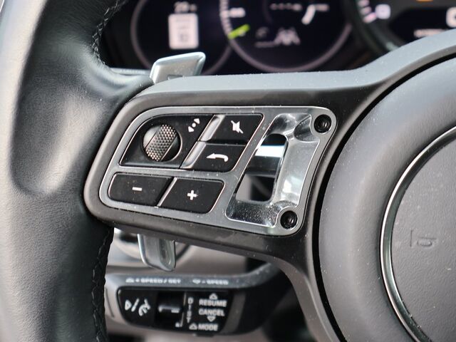 2023 Porsche Cayenne E-Hybrid Coupe Turbo S Oshkosh WI