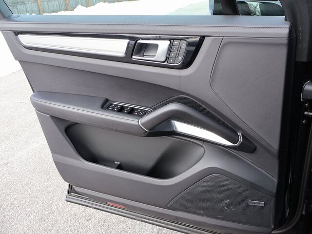 2023 Porsche Cayenne E-Hybrid Coupe Turbo S Oshkosh WI