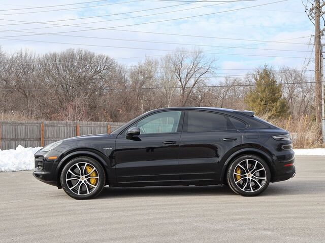 2023 Porsche Cayenne E-Hybrid Coupe Turbo S Oshkosh WI