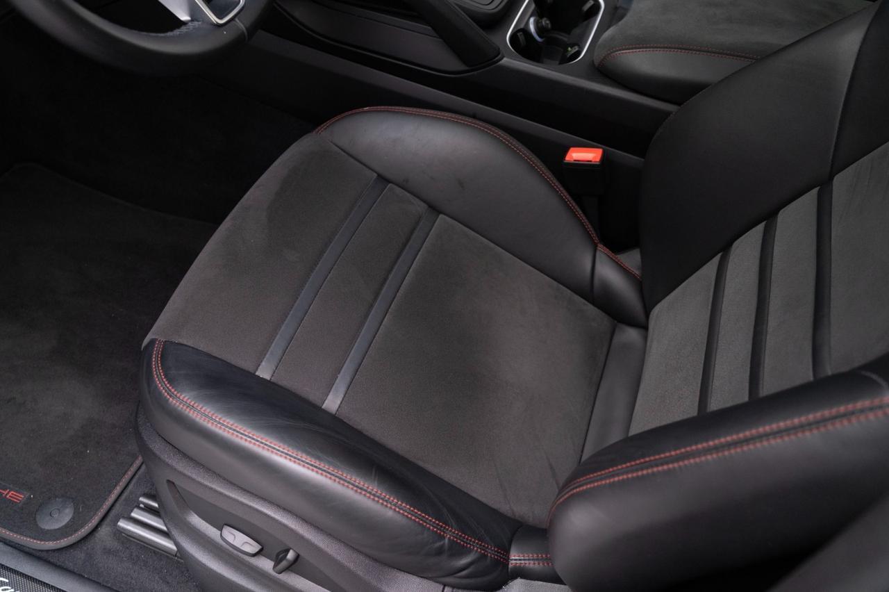2023 Porsche Cayenne GTS Coupe Pompano Beach FL