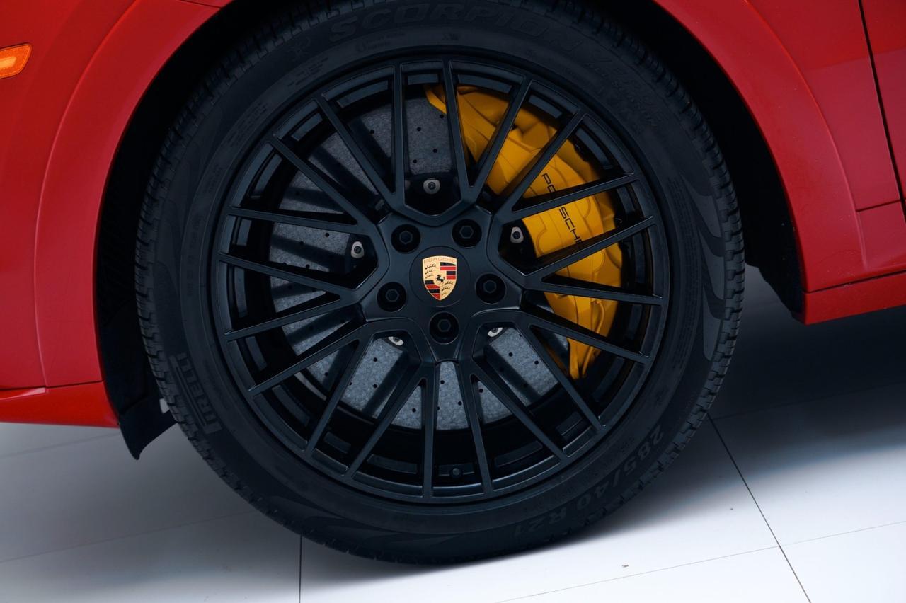 2023 Porsche Cayenne GTS Coupe Pompano Beach FL