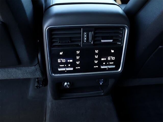 2023 Porsche Cayenne GTS Oshkosh WI 2023 Porsche Cayenne GTS Oshkosh WI