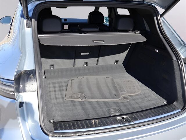2023 Porsche Cayenne GTS Oshkosh WI 2023 Porsche Cayenne GTS Oshkosh WI