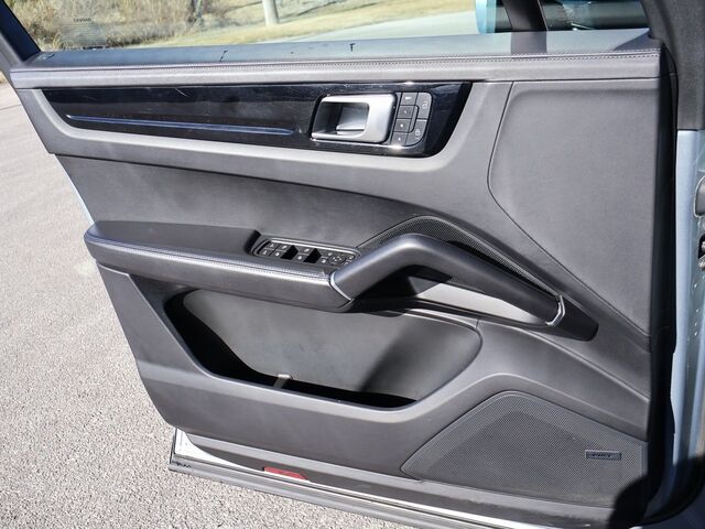 2023 Porsche Cayenne GTS Oshkosh WI 2023 Porsche Cayenne GTS Oshkosh WI