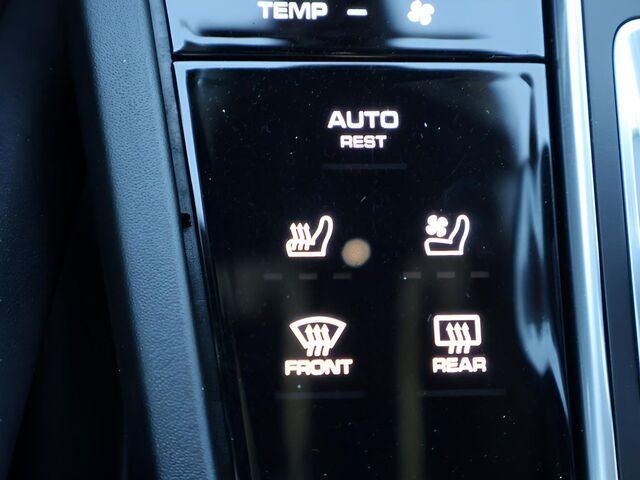 2023 Porsche Cayenne GTS Oshkosh WI