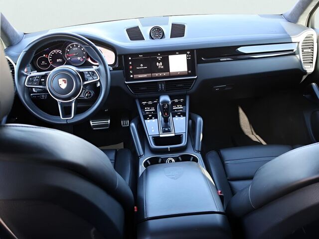 2023 Porsche Cayenne GTS Oshkosh WI