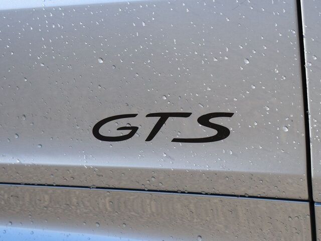 2023 Porsche Cayenne GTS Oshkosh WI