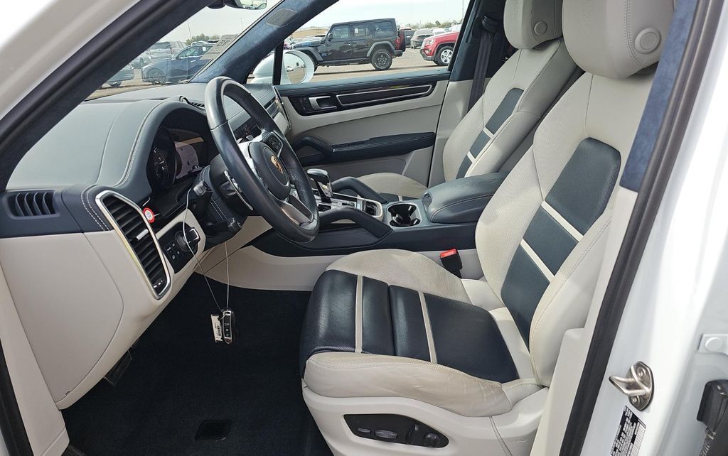 2023 Porsche Cayenne GTS Tigard OR