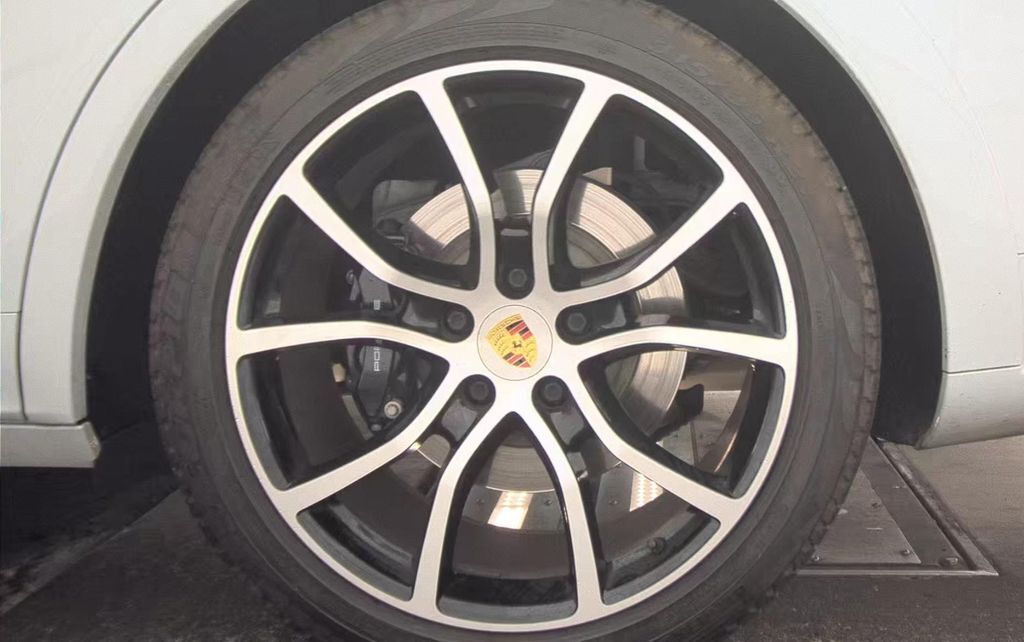 2023 Porsche Cayenne GTS Tigard OR