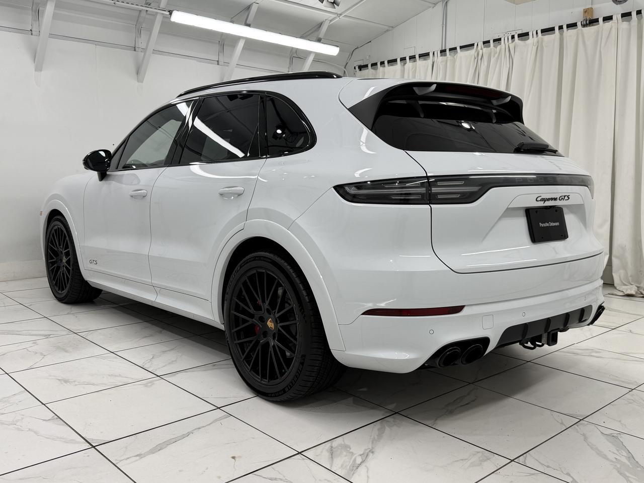 2023 Porsche Cayenne Gts Newark DE