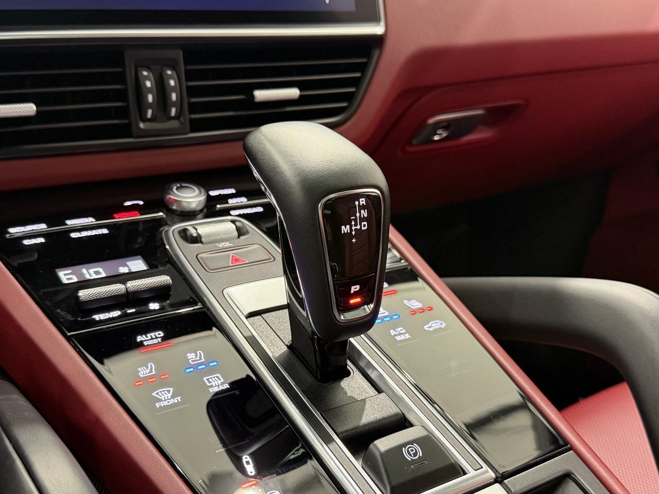 2023 Porsche Cayenne Gts Newark DE