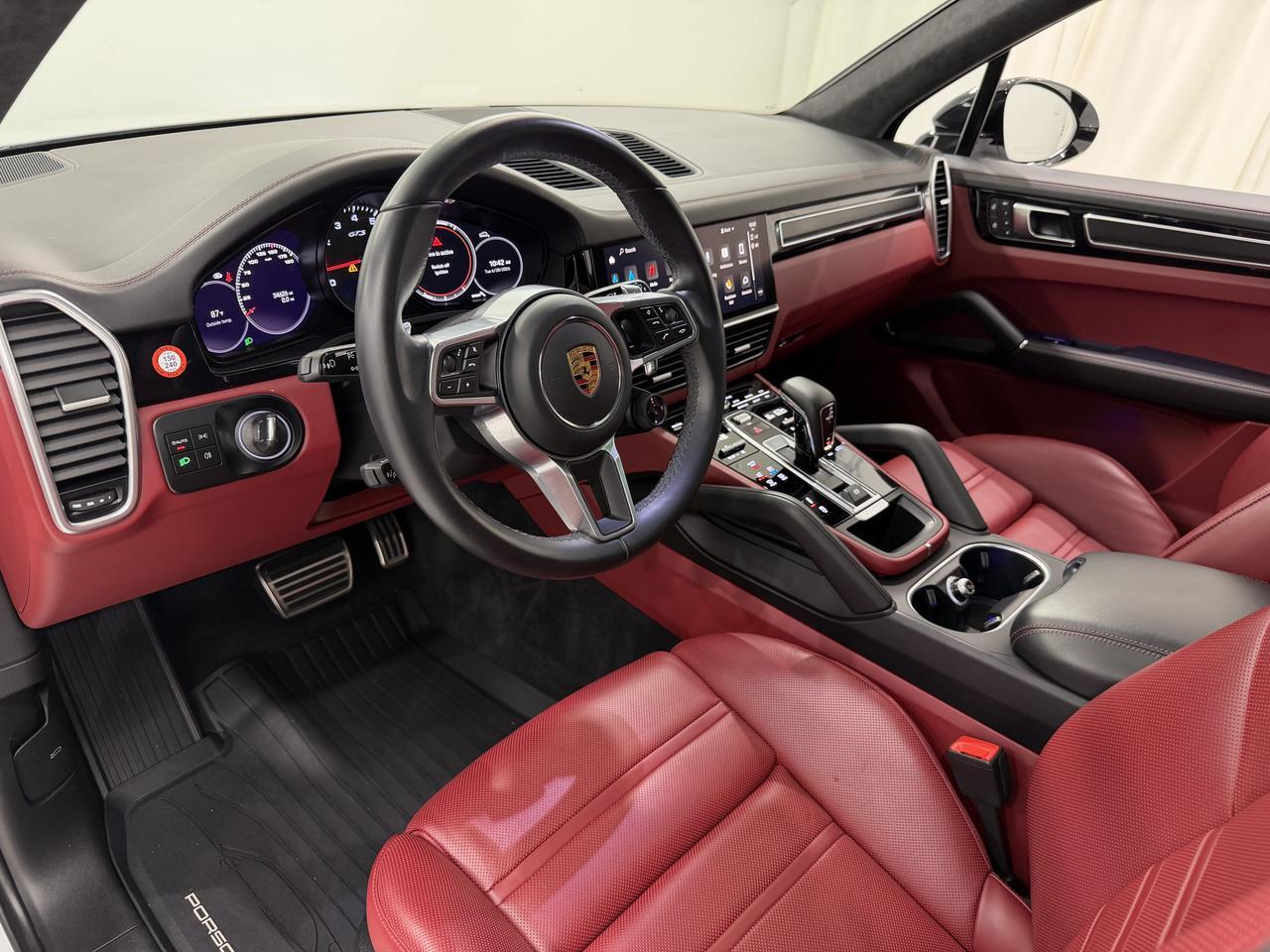 2023 Porsche Cayenne Gts Newark DE