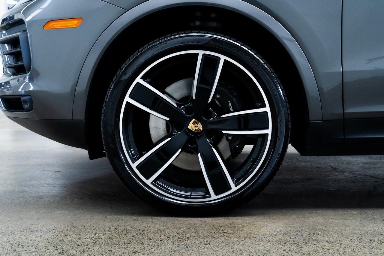 2023 Porsche Cayenne Heated Seats Premium Package Portland OR