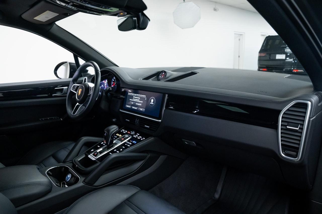 2023 Porsche Cayenne Heated Seats Premium Package Portland OR