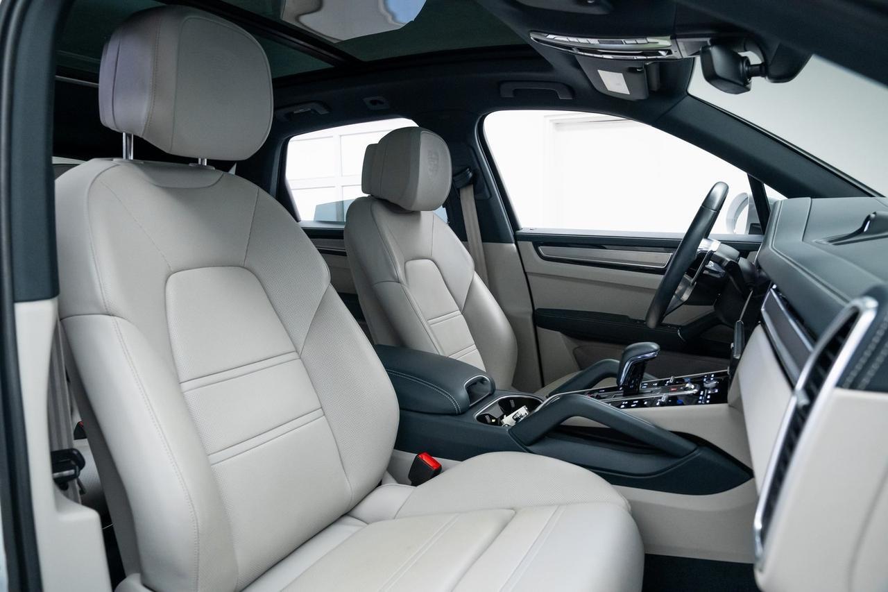 2023 Porsche Cayenne Platinum Edition 1 Owner Premium Package Plus Portland OR