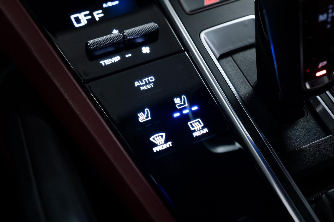 2023 Porsche Cayenne Platinum Edition 1 Owner Vented Seats Premium Package Portland OR