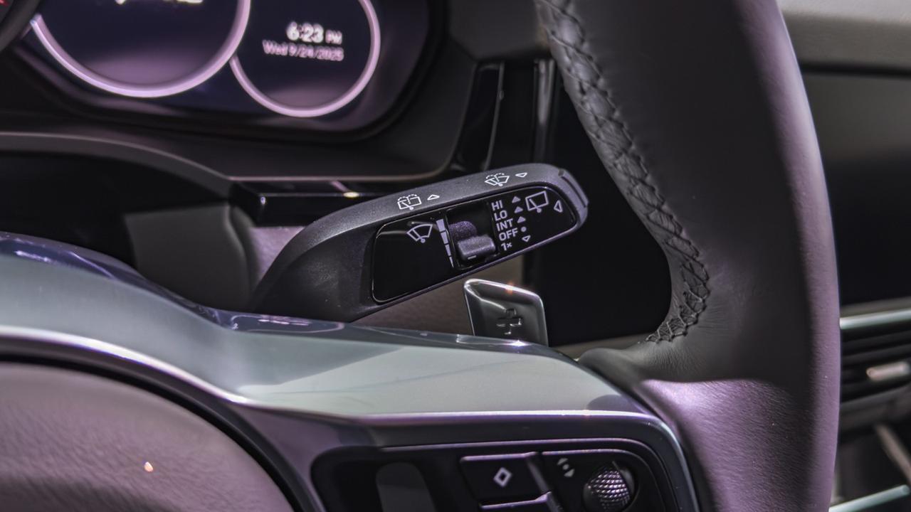 2023 Porsche Cayenne Platinum Edition AWD Tallmadge OH