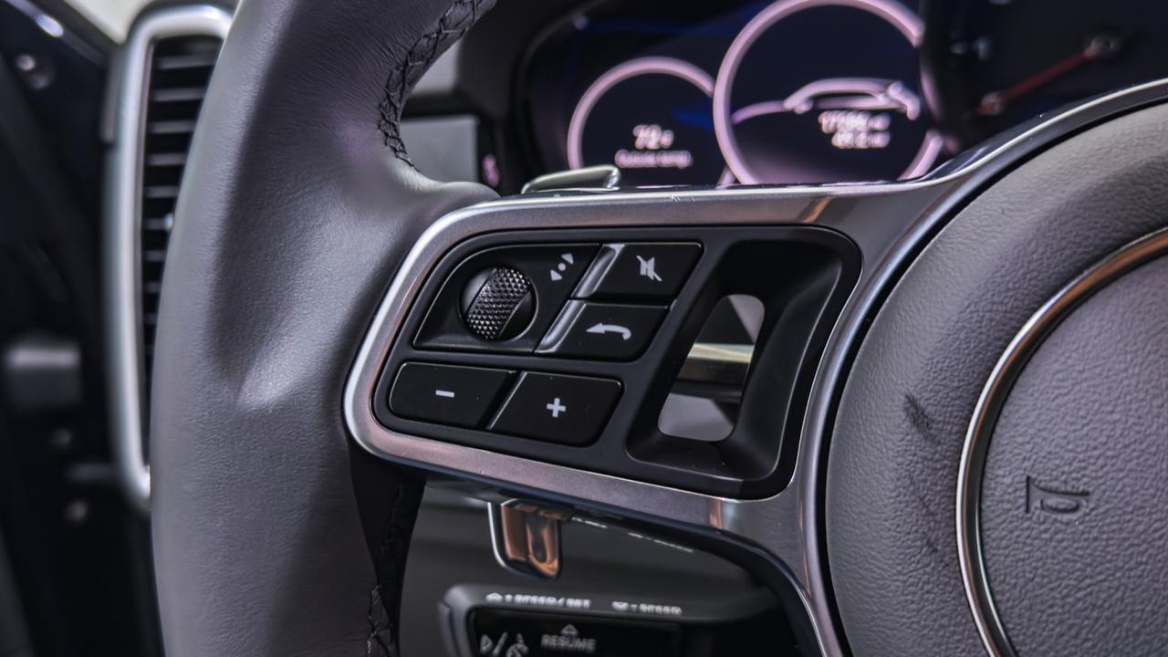 2023 Porsche Cayenne Platinum Edition AWD Tallmadge OH