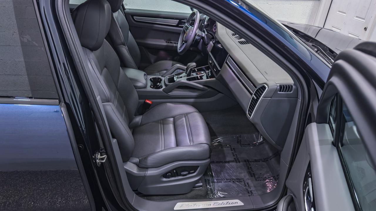 2023 Porsche Cayenne Platinum Edition AWD Tallmadge OH