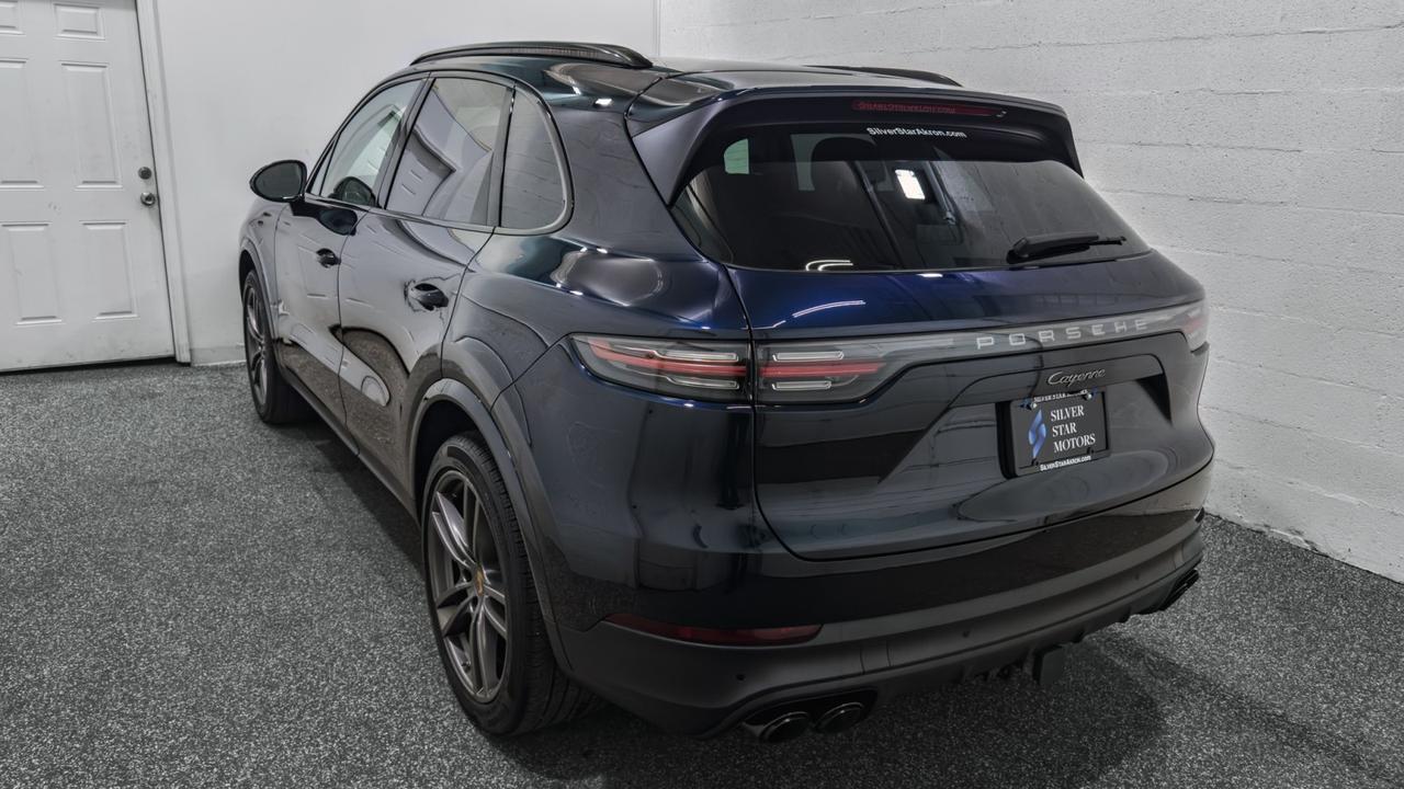 2023 Porsche Cayenne Platinum Edition AWD Tallmadge OH