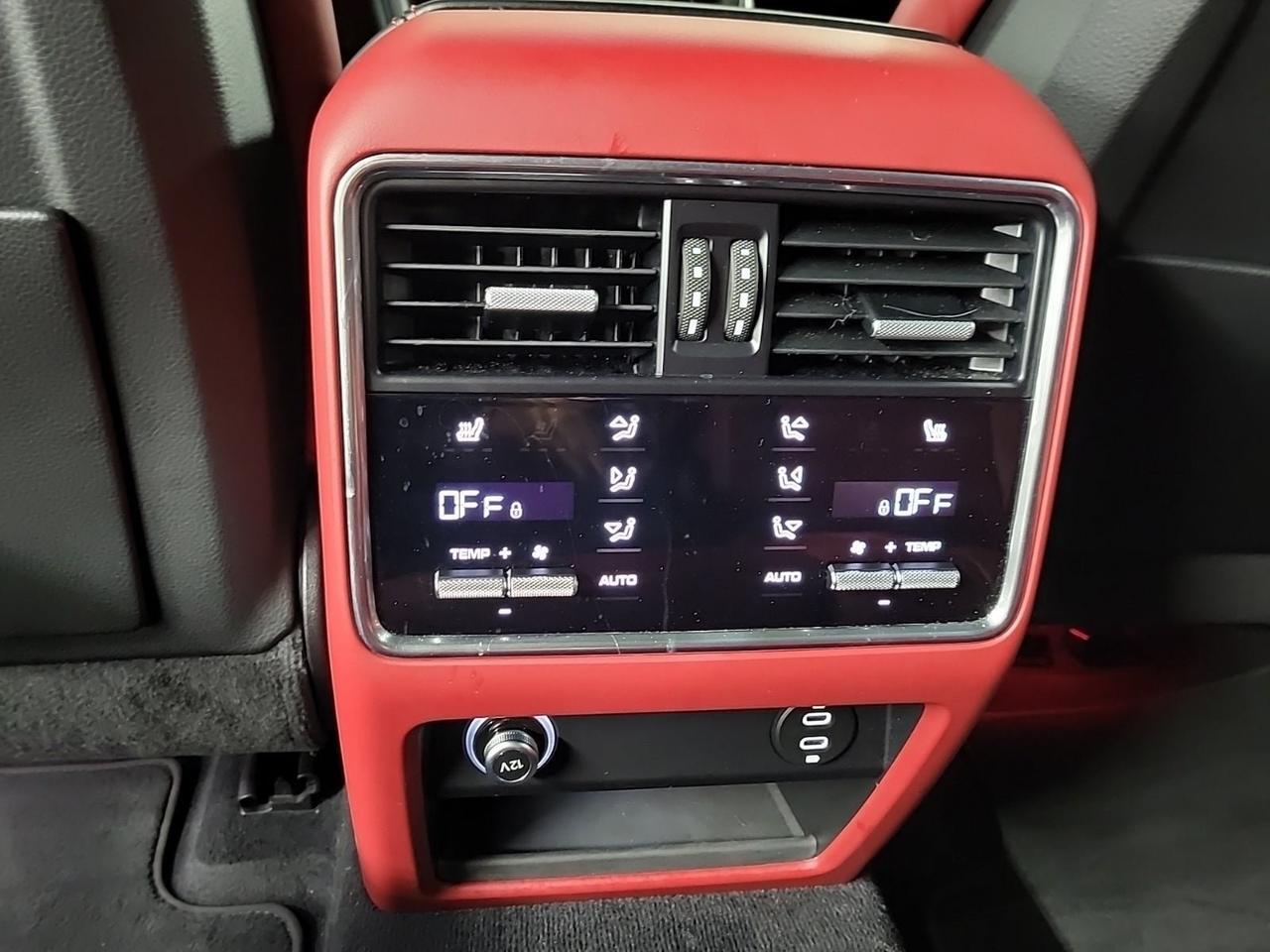 2023 Porsche Cayenne Platinum Edition Active Suspension Adaptive Cruise Portland OR