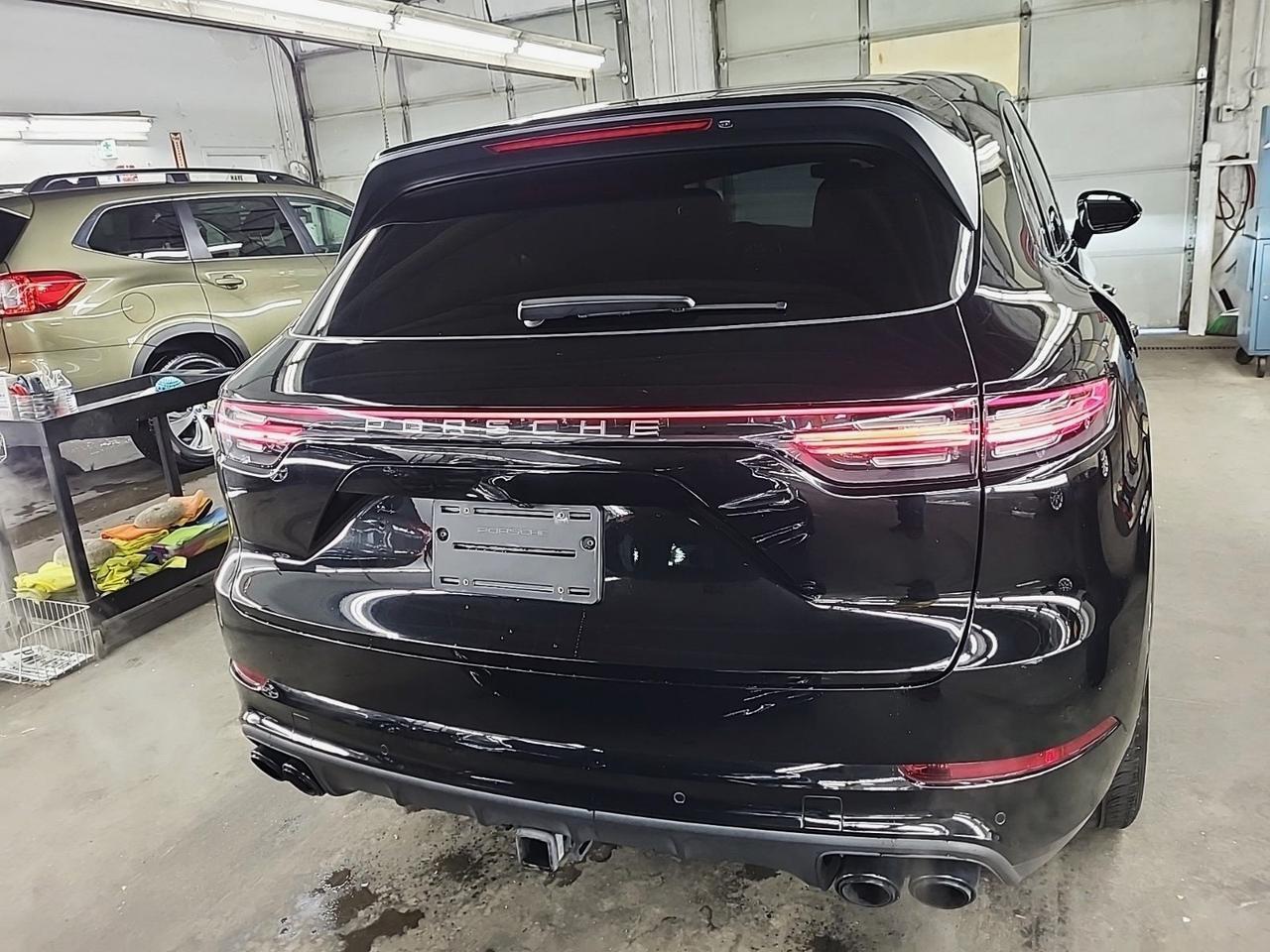 2023 Porsche Cayenne Platinum Edition Active Suspension Adaptive Cruise Portland OR