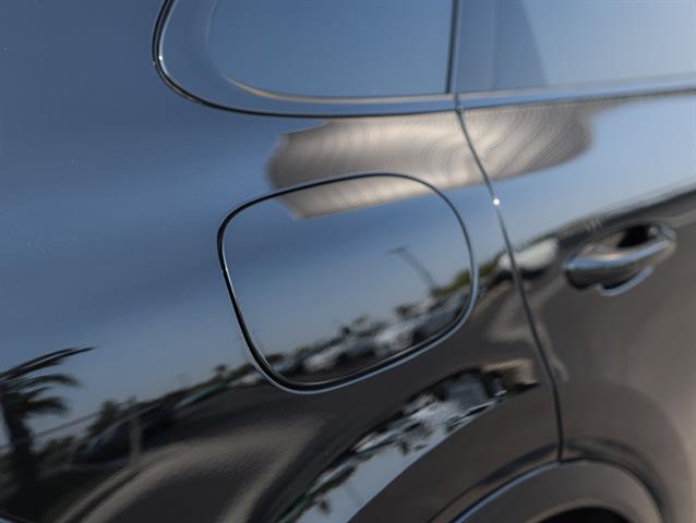 2023 Porsche Cayenne Platinum Edition Bakersfield CA