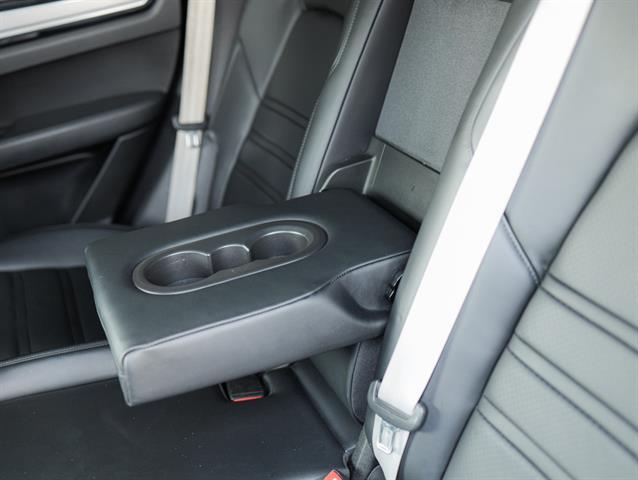 2023 Porsche Cayenne Platinum Edition Bakersfield CA