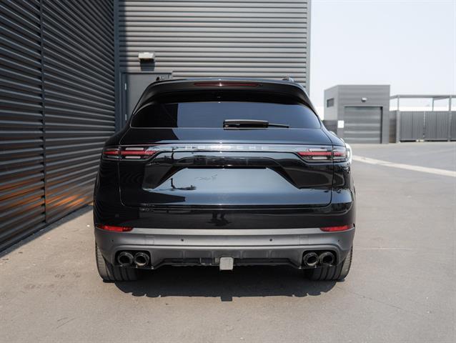2023 Porsche Cayenne Platinum Edition Bakersfield CA