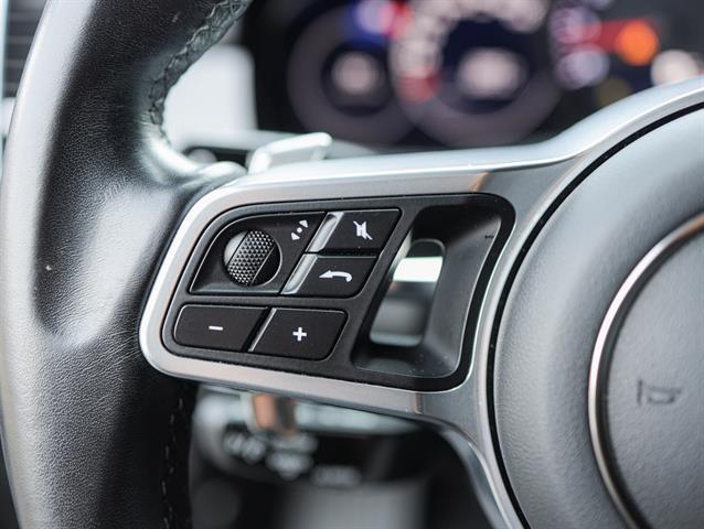 2023 Porsche Cayenne Platinum Edition Bakersfield CA