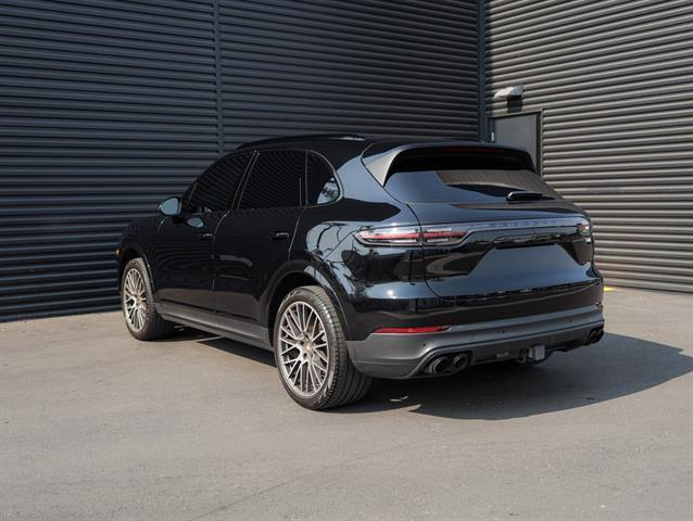 2023 Porsche Cayenne Platinum Edition Bakersfield CA