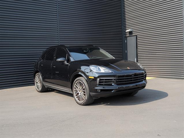 2023 Porsche Cayenne Platinum Edition Bakersfield CA