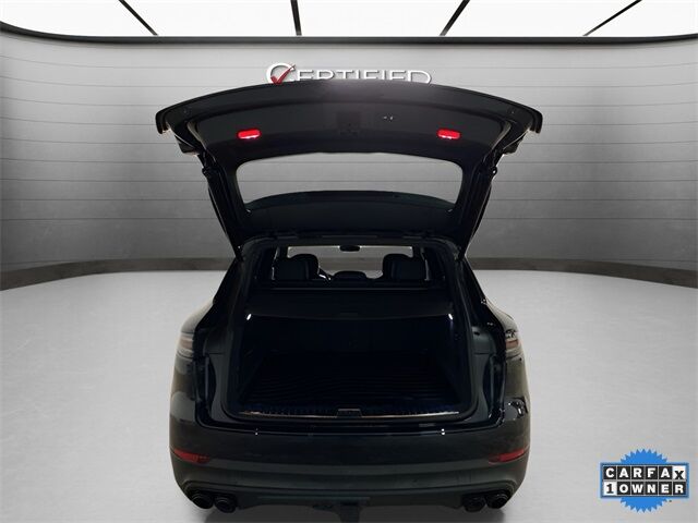 2023 Porsche Cayenne Platinum Edition Dallas TX