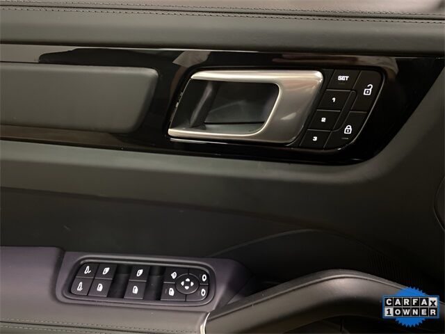 2023 Porsche Cayenne Platinum Edition Dallas TX