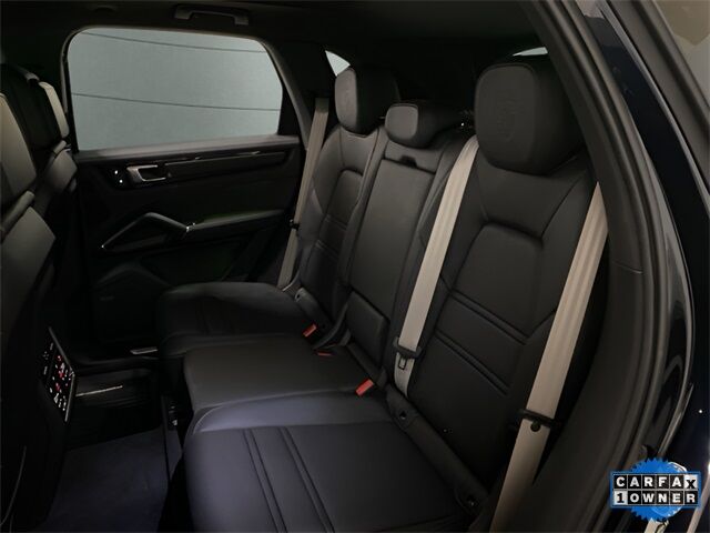 2023 Porsche Cayenne Platinum Edition Dallas TX