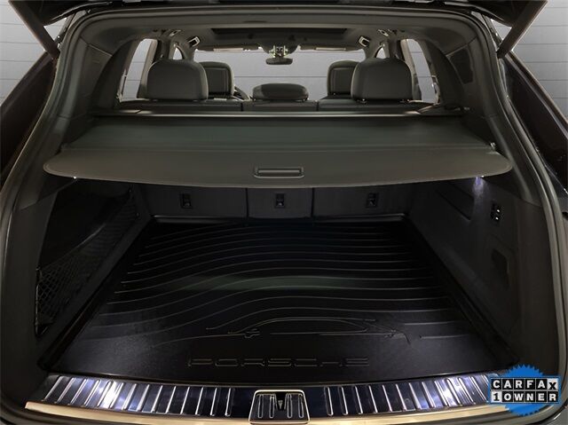 2023 Porsche Cayenne Platinum Edition Dallas TX