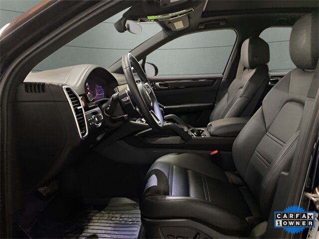 2023 Porsche Cayenne Platinum Edition Dallas TX