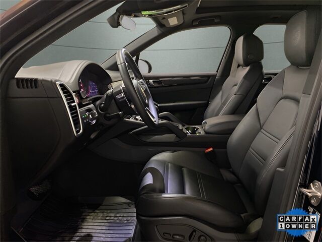 2023 Porsche Cayenne Platinum Edition Dallas TX