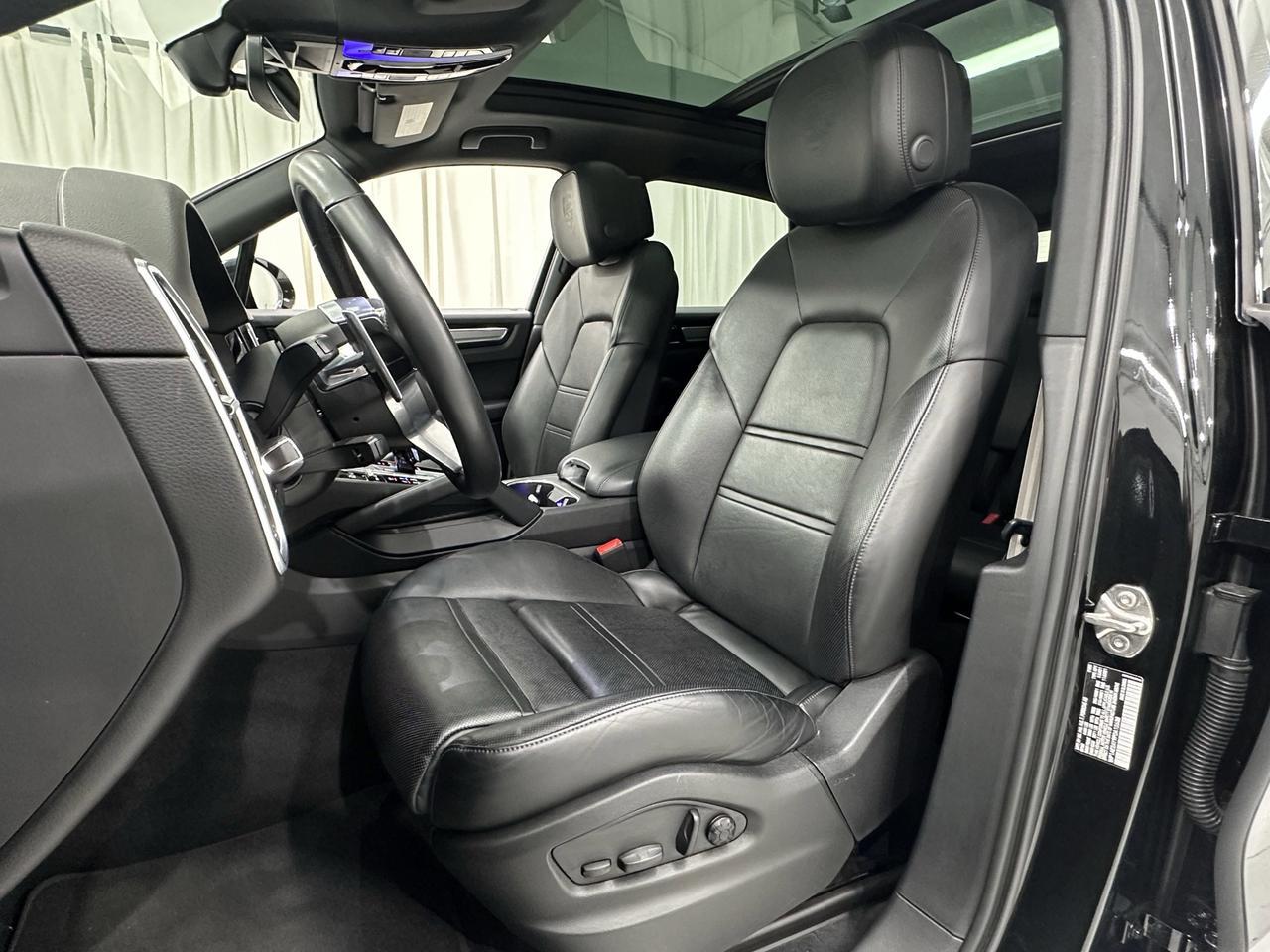 2023 Porsche Cayenne Platinum Edition E-Hybrid Newark DE