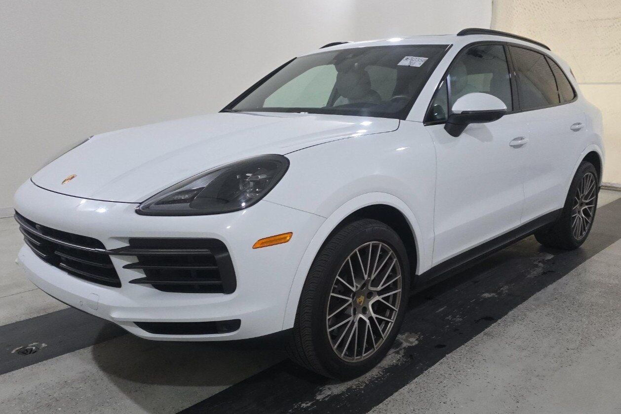 2023 Porsche Cayenne Platinum Edition InnoDrive Premium Package Plus Portland OR